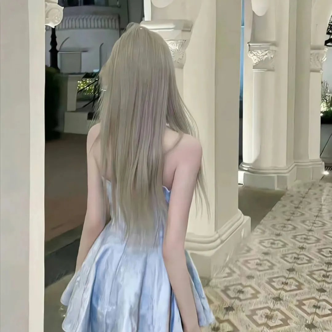 如何在无脑霸总漫里艰难求生