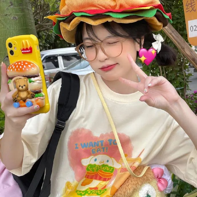米卡机器人
